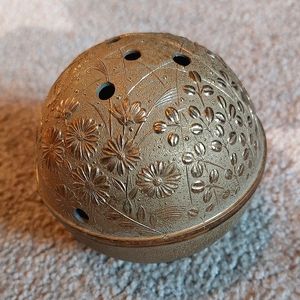 Vintage ornate Japanese insence holder
